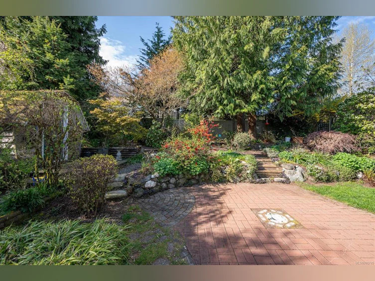 1156 3rd Avenue, Ladysmith, BC, V9G 1B3 - 15