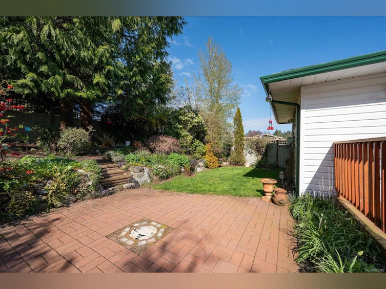 1156 3rd Avenue, Ladysmith, BC, V9G 1B3 - 16