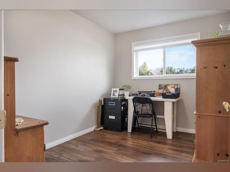 1156 3rd Avenue, Ladysmith, BC, V9G 1B3 - 23