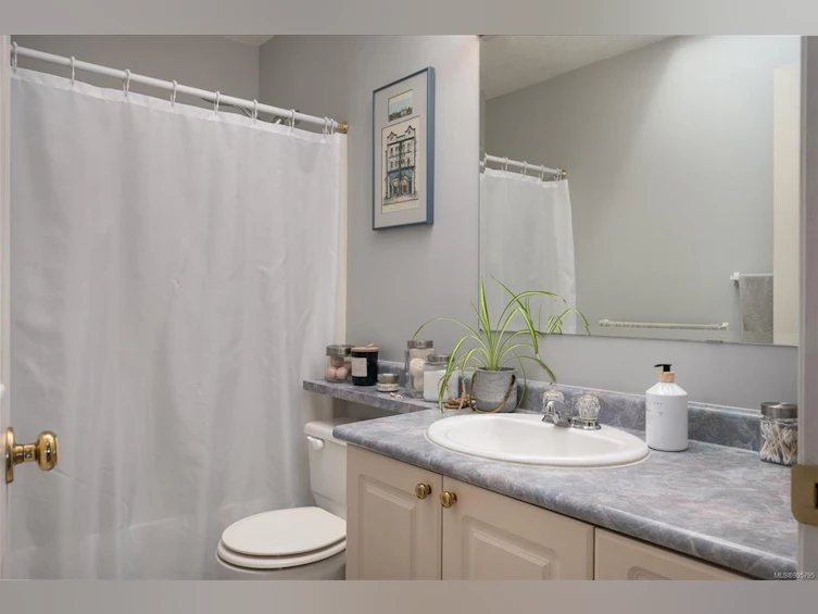 1156 3rd Avenue, Ladysmith, BC, V9G 1B3 - 24
