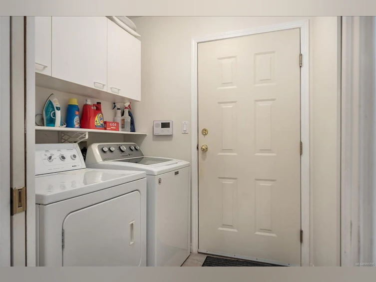 1156 3rd Avenue, Ladysmith, BC, V9G 1B3 - 25