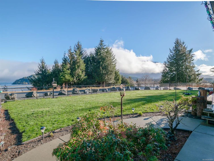 100 Dyer Drive, Kelsey Bay/Sayward, BC, V0P 1R0 - 18