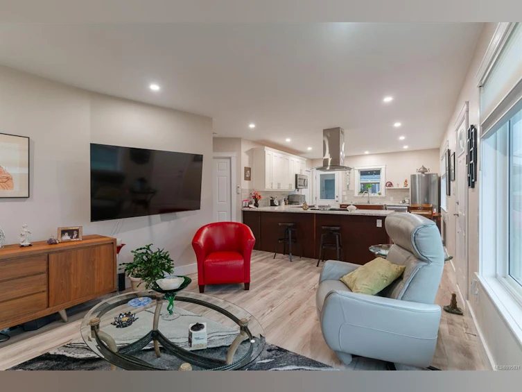 3957 Marpole Street, Port Alberni, BC, V9Y 6E3 - 4