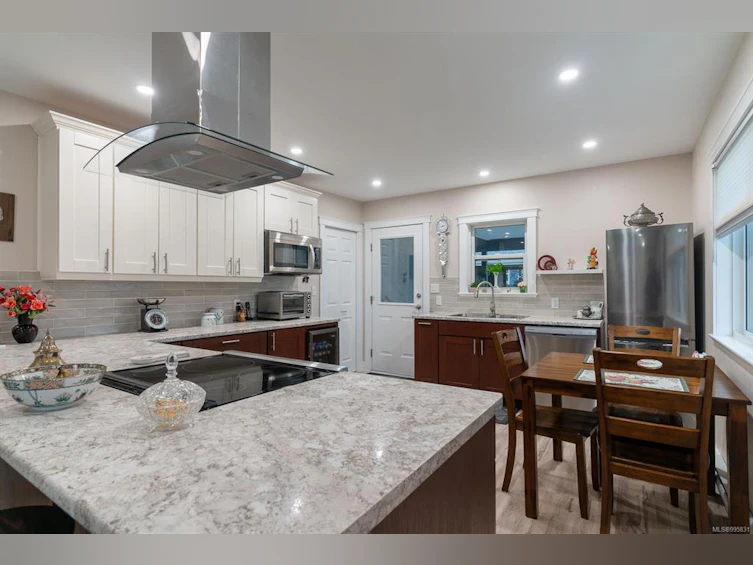 3957 Marpole Street, Port Alberni, BC, V9Y 6E3 - 10