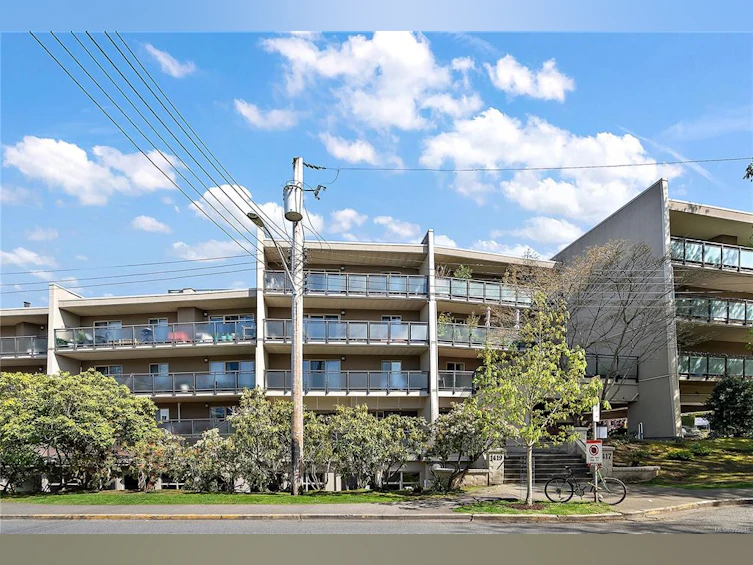 212-1419 Stadacona Avenue, Victoria, BC, V8S 5J3 - 2
