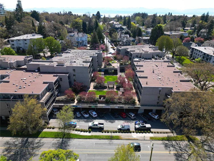 212-1419 Stadacona Avenue, Victoria, BC, V8S 5J3 - 23