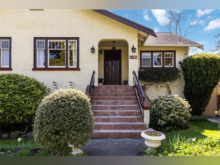 2517 Margate Avenue, Oak Bay, BC, V8S 3A3 - 5