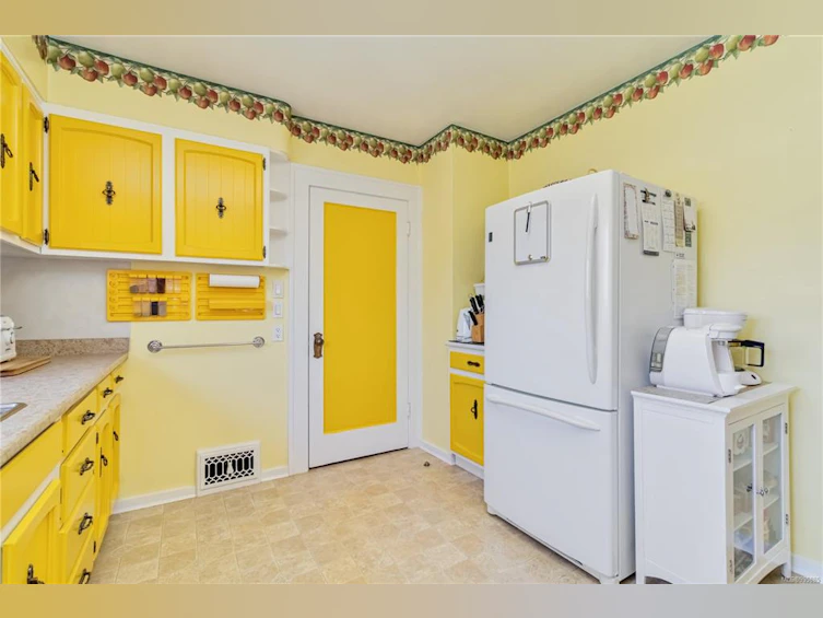 2517 Margate Avenue, Oak Bay, BC, V8S 3A3 - 19