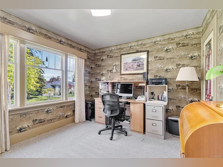 2517 Margate Avenue, Oak Bay, BC, V8S 3A3 - 20