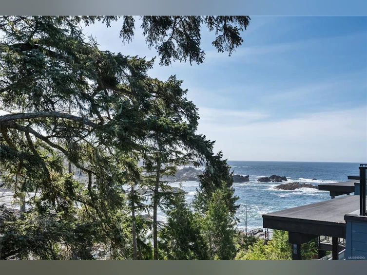 402-596 Marine Drive, Ucluelet, BC, V0R 3A0