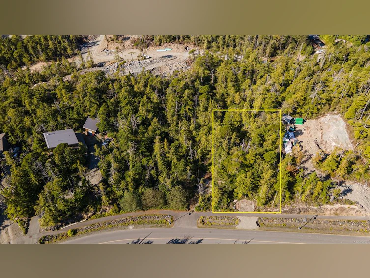 2045 Cynamocka Road, Ucluelet, BC, V0R 3A0 - 5