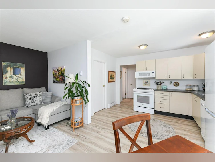 B-656 12th Street, Courtenay, BC, V9N 1V2 - 27