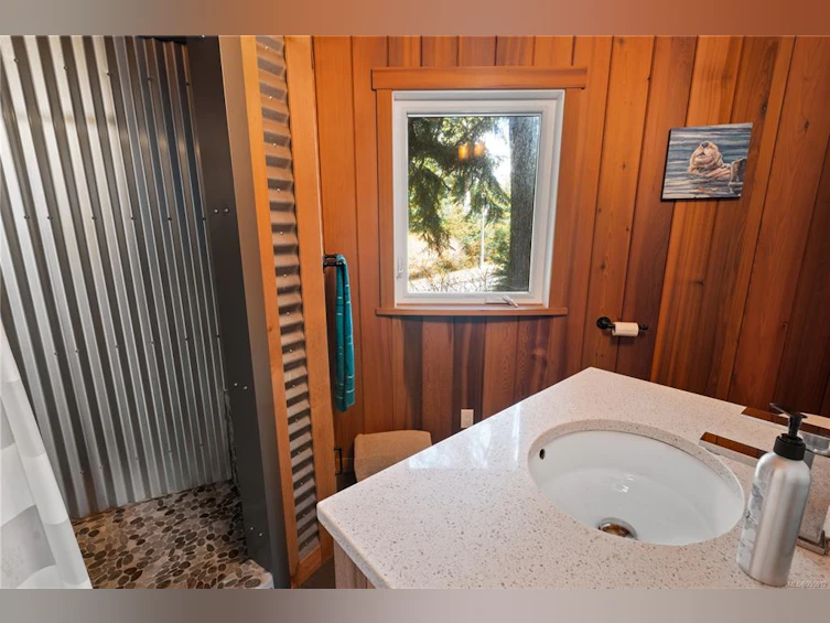 1-1015 Peninsula Road, Ucluelet, BC, V0R 3A0 - 15