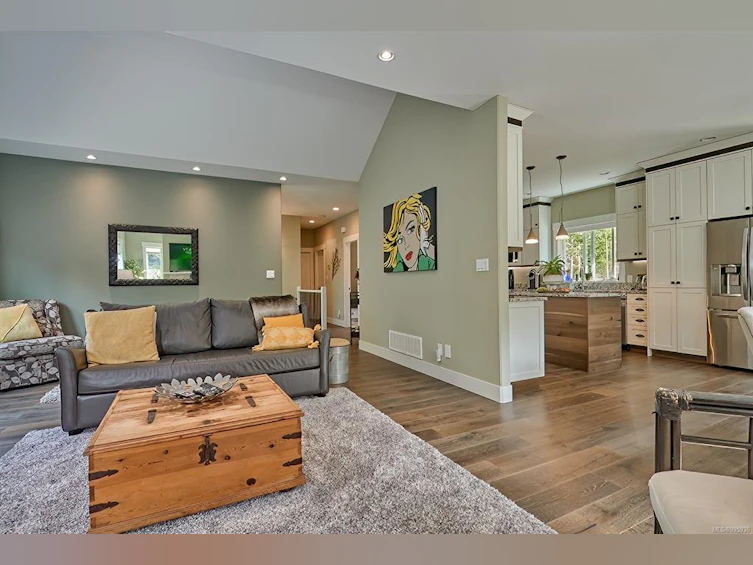 1728 Spirit Way, Qualicum Beach, BC, V9K 2S3 - 11
