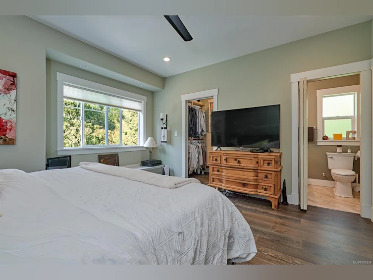 1728 Spirit Way, Qualicum Beach, BC, V9K 2S3 - 17
