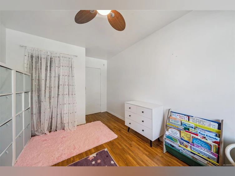 356 W Burnside Road, Saanich, BC, V8Z 1M1 - 15