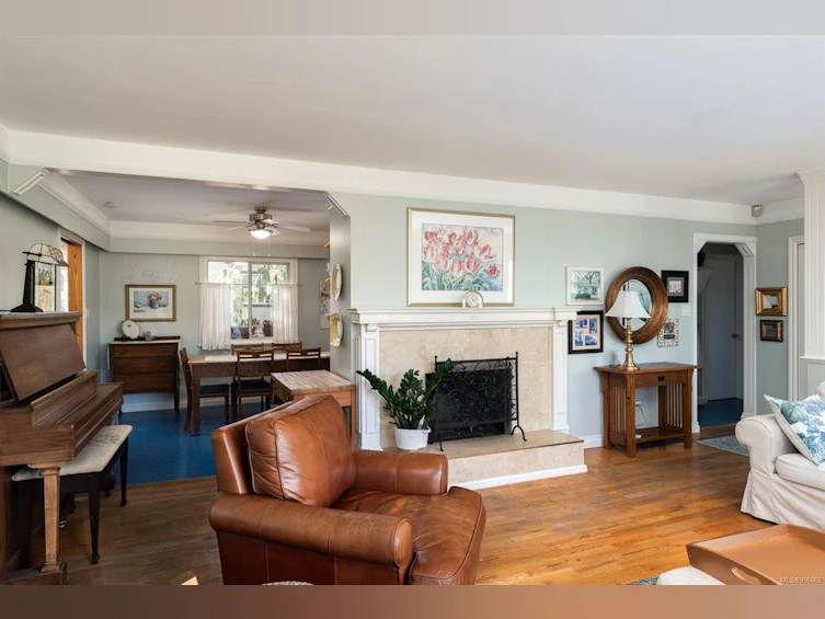 1925 Hovey Road, Central Saanich, BC, V8M 1V8 - 8