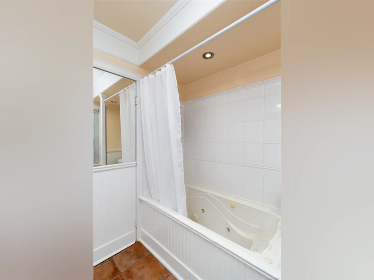 1925 Hovey Road, Central Saanich, BC, V8M 1V8 - 18