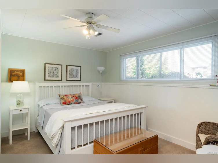 1925 Hovey Road, Central Saanich, BC, V8M 1V8 - 25