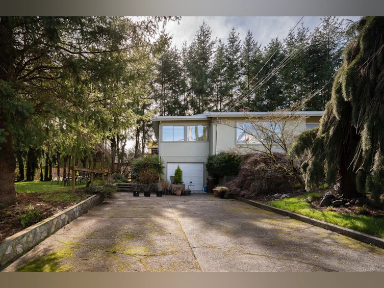 1925 Hovey Road, Central Saanich, BC, V8M 1V8 - 34