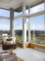 604 5350 Sayward Hill Crescent