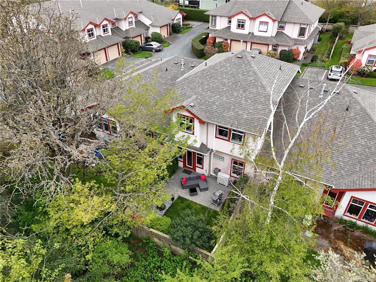 114-1110 Willow Street, Saanich, BC, V8X 3K2 - 31