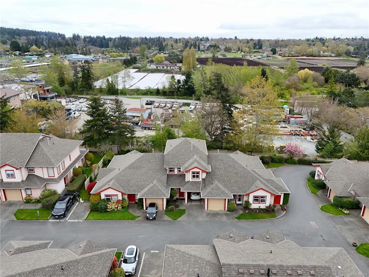 114-1110 Willow Street, Saanich, BC, V8X 3K2 - 32