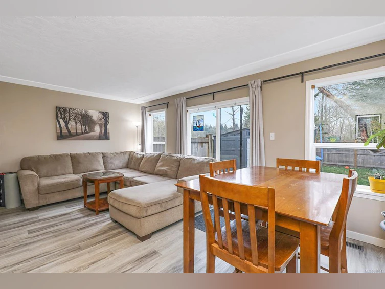 B-1285 5th Street, Courtenay, BC, V9N 1L7 - 5