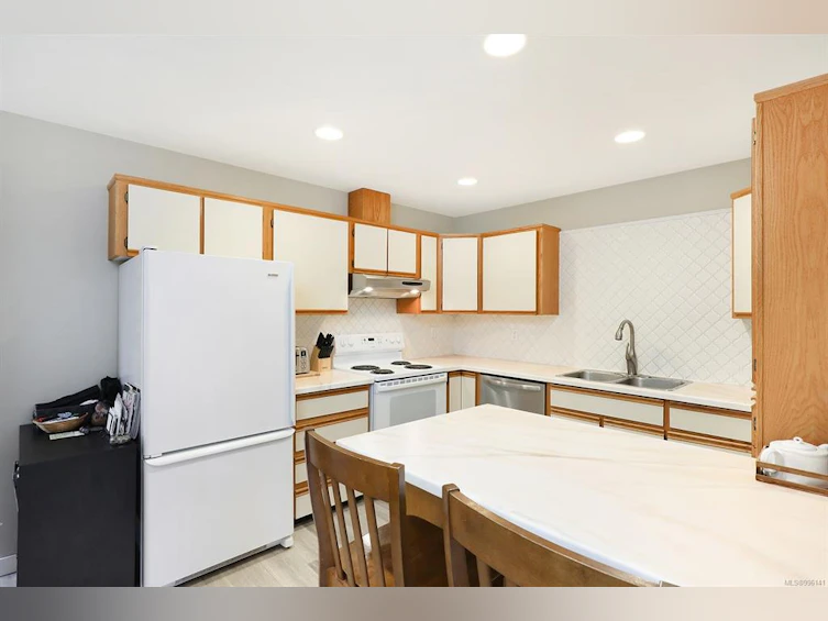 B-1285 5th Street, Courtenay, BC, V9N 1L7 - 8