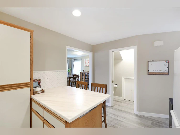 B-1285 5th Street, Courtenay, BC, V9N 1L7 - 9