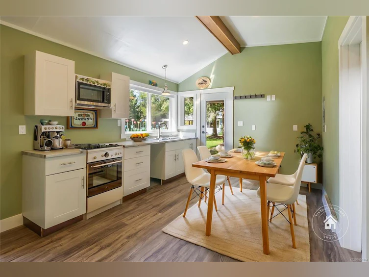 2190 Honey Wulff Close, Nanoose, BC, V9P 9L6 - 42