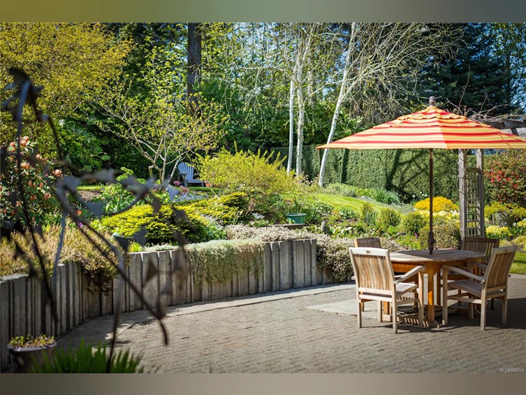 5899 Aldergrove Drive, Courtenay, BC, V9N 1W2 - 9