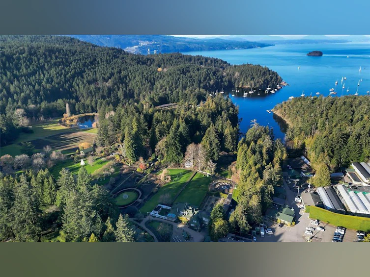 6707 Willis Point Road, Central Saanich, BC, V9E 2A2 - 10