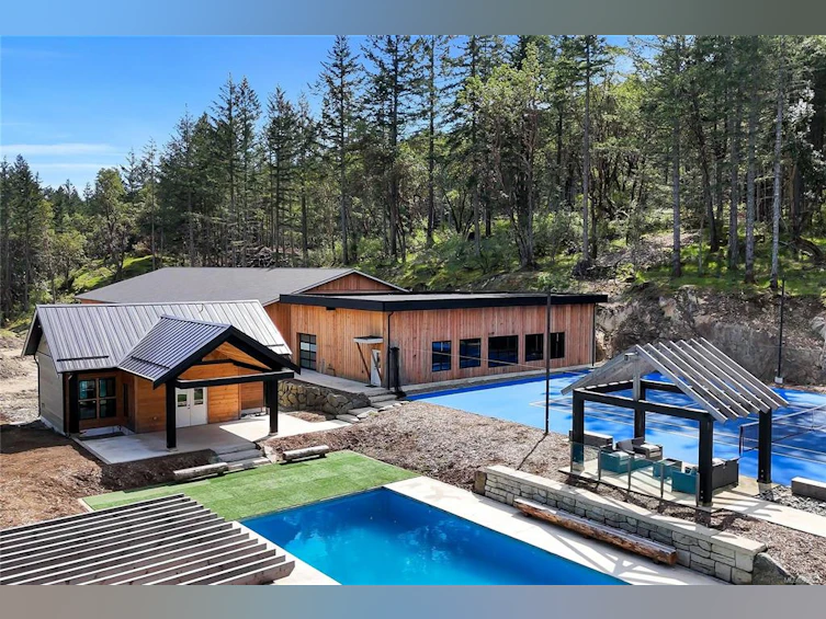 6707 Willis Point Road, Central Saanich, BC, V9E 2A2 - 71