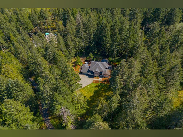 1493 White Pine Terrace, Highlands, BC, V9B 6S8 - 4