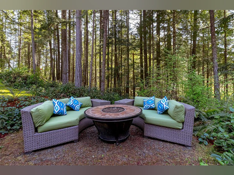 1493 White Pine Terrace, Highlands, BC, V9B 6S8 - 45