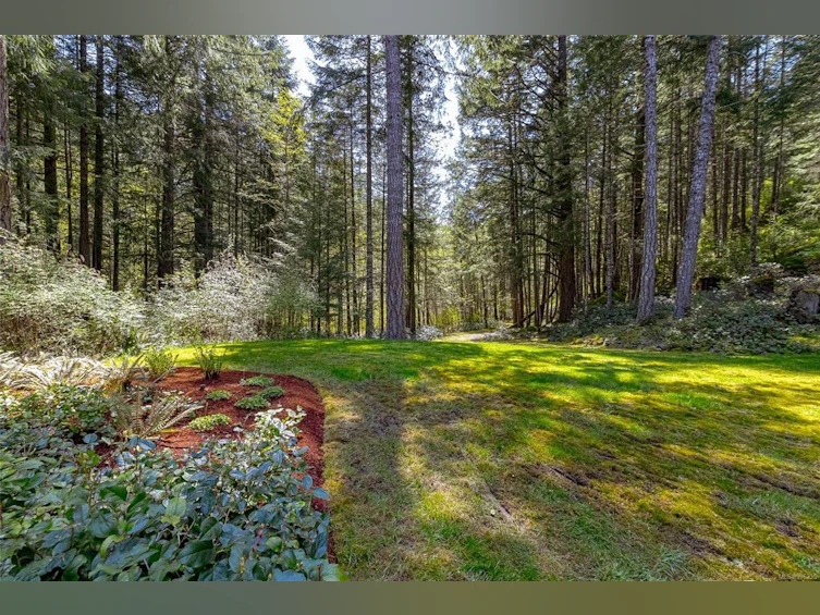 1493 White Pine Terrace, Highlands, BC, V9B 6S8 - 47