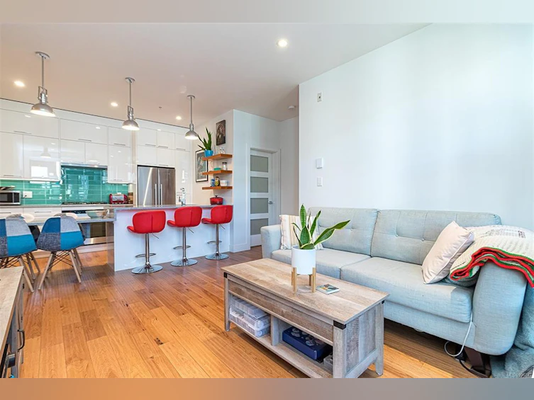 216-1411 Cook Street, Victoria, BC, V8V 3P9 - 10