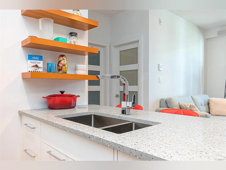 216-1411 Cook Street, Victoria, BC, V8V 3P9 - 18