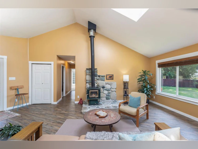 491 Miller Place, Qualicum Beach, BC, V9K 2A4 - 12