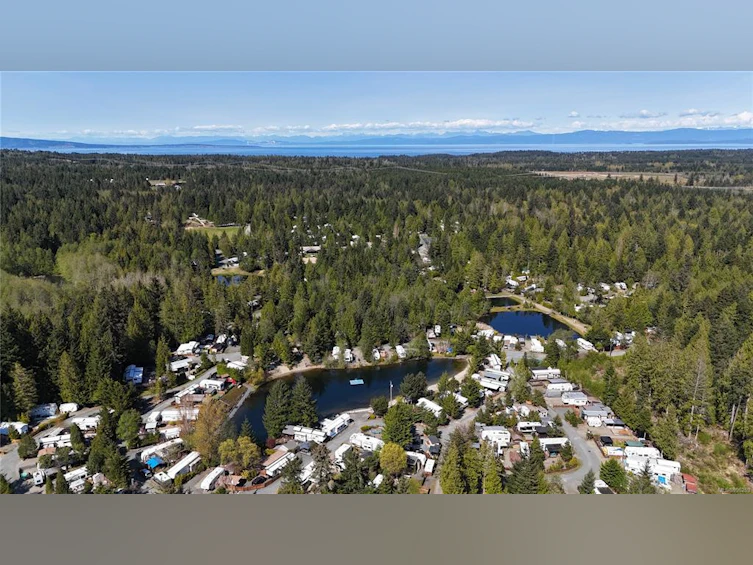 B38-2650 Turnbull Road, Qualicum Beach, BC, V9K 2R2 - 3
