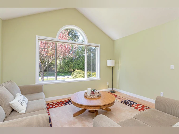 428 W First Avenue, Qualicum Beach, BC, V9K 1J8 - 17
