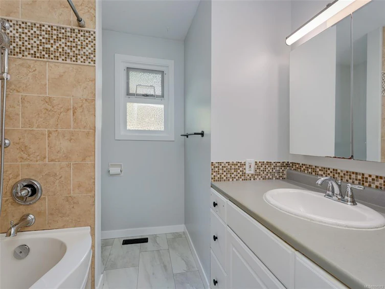520 Treanor Avenue, Langford, BC, V9B 3H1 - 10