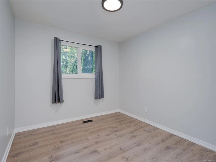 520 Treanor Avenue, Langford, BC, V9B 3H1 - 11