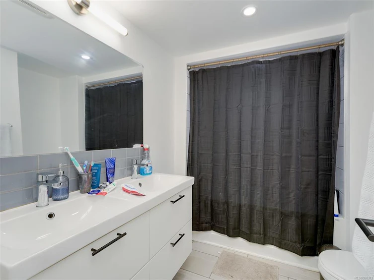 520 Treanor Avenue, Langford, BC, V9B 3H1 - 19