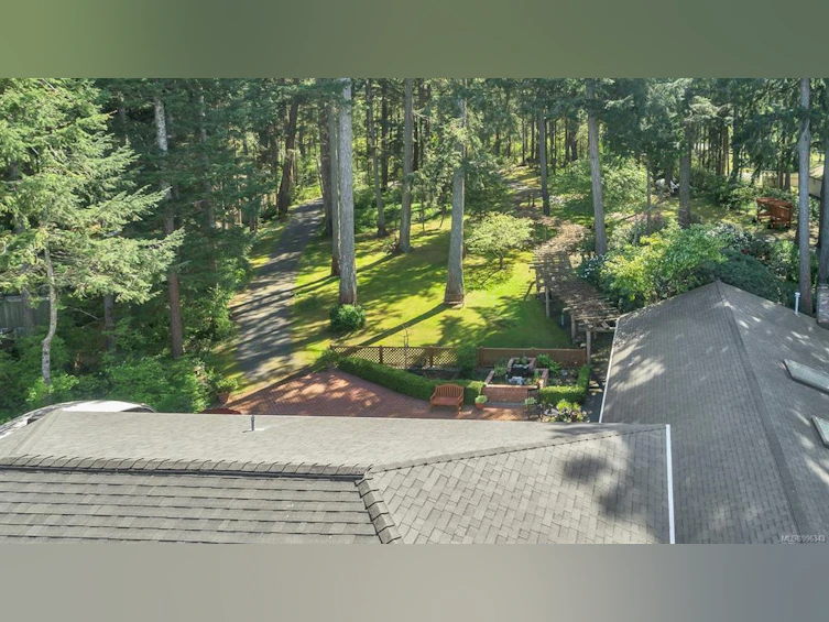 2314 Oyster Garden Road, Campbell River, BC, V9H 1E7 - 17