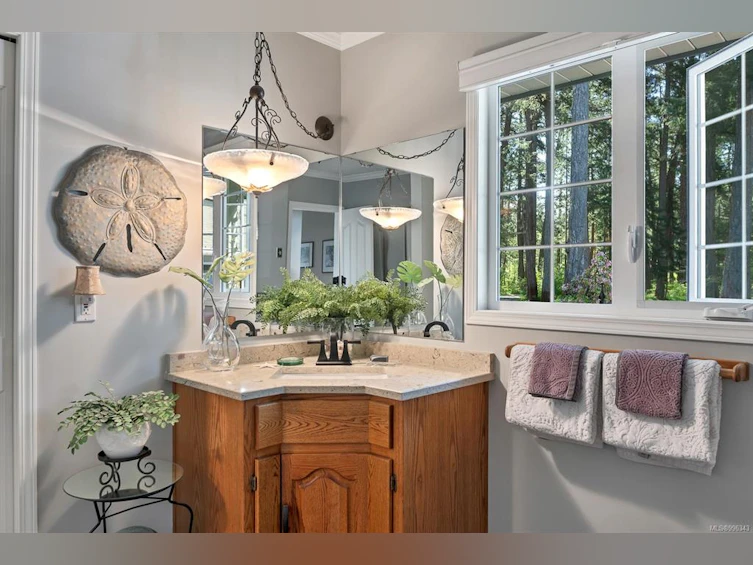 2314 Oyster Garden Road, Campbell River, BC, V9H 1E7 - 48