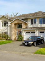 1136 Lucille Drive