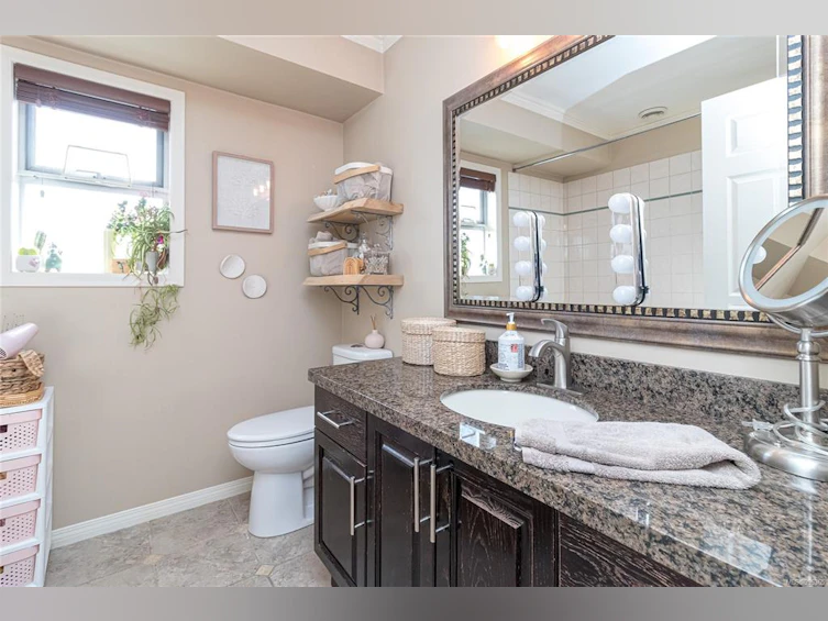 1136 Lucille Drive, Central Saanich, BC, V8M 1H6 - 18