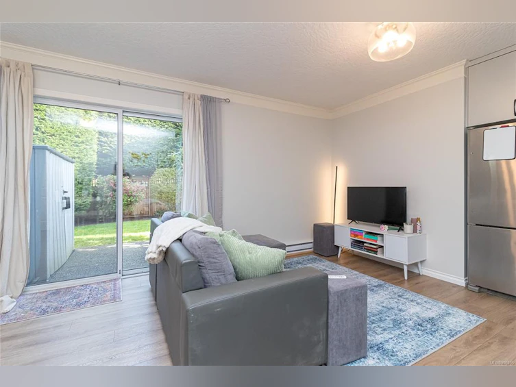 1136 Lucille Drive, Central Saanich, BC, V8M 1H6 - 26